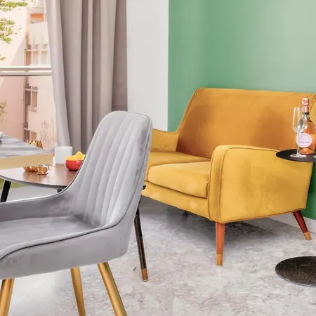 Apartman Climatise Avec Balcon A
