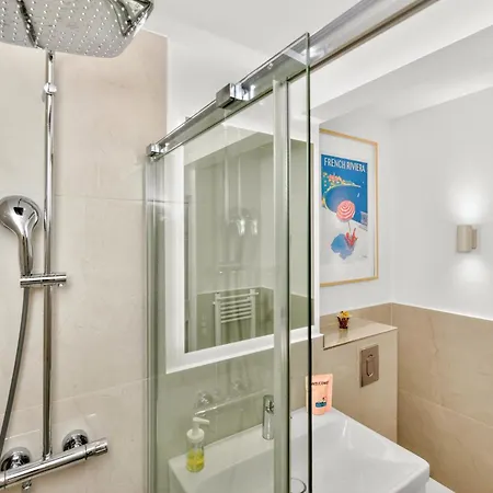 Climatise Avec Balcon A Apartman