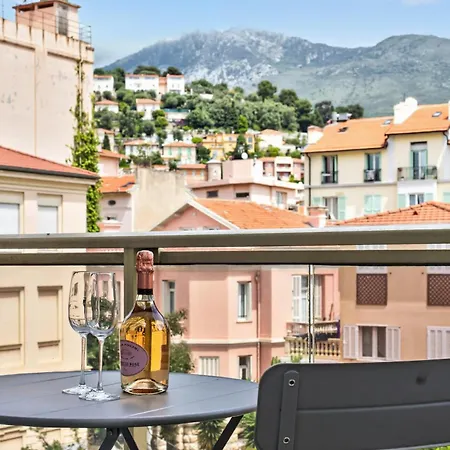 Apartman Climatise Avec Balcon A Menton